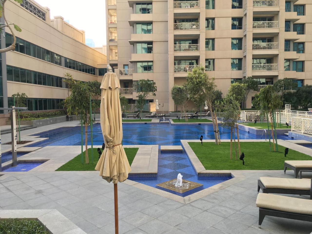 Espace Holiday Home 29 Boulevard, Downtown Dubai Esterno foto